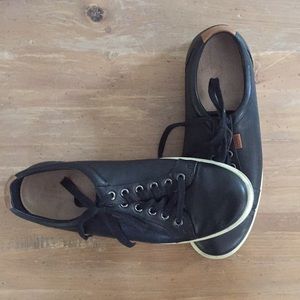 Black Ecco Stylish Sneakers